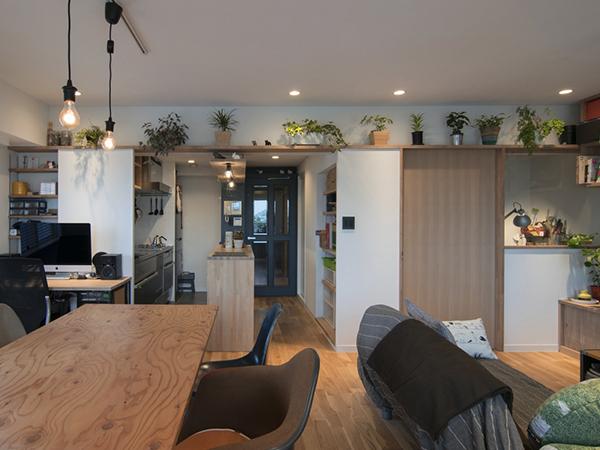 見せる収納、植物コレクションのリノベーション事例