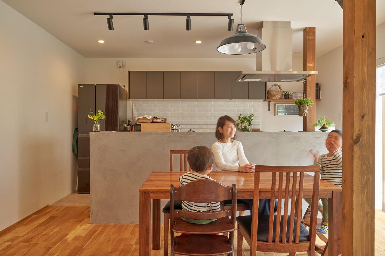 小さなグリーンで、空間にアクセントのリノベーション事例