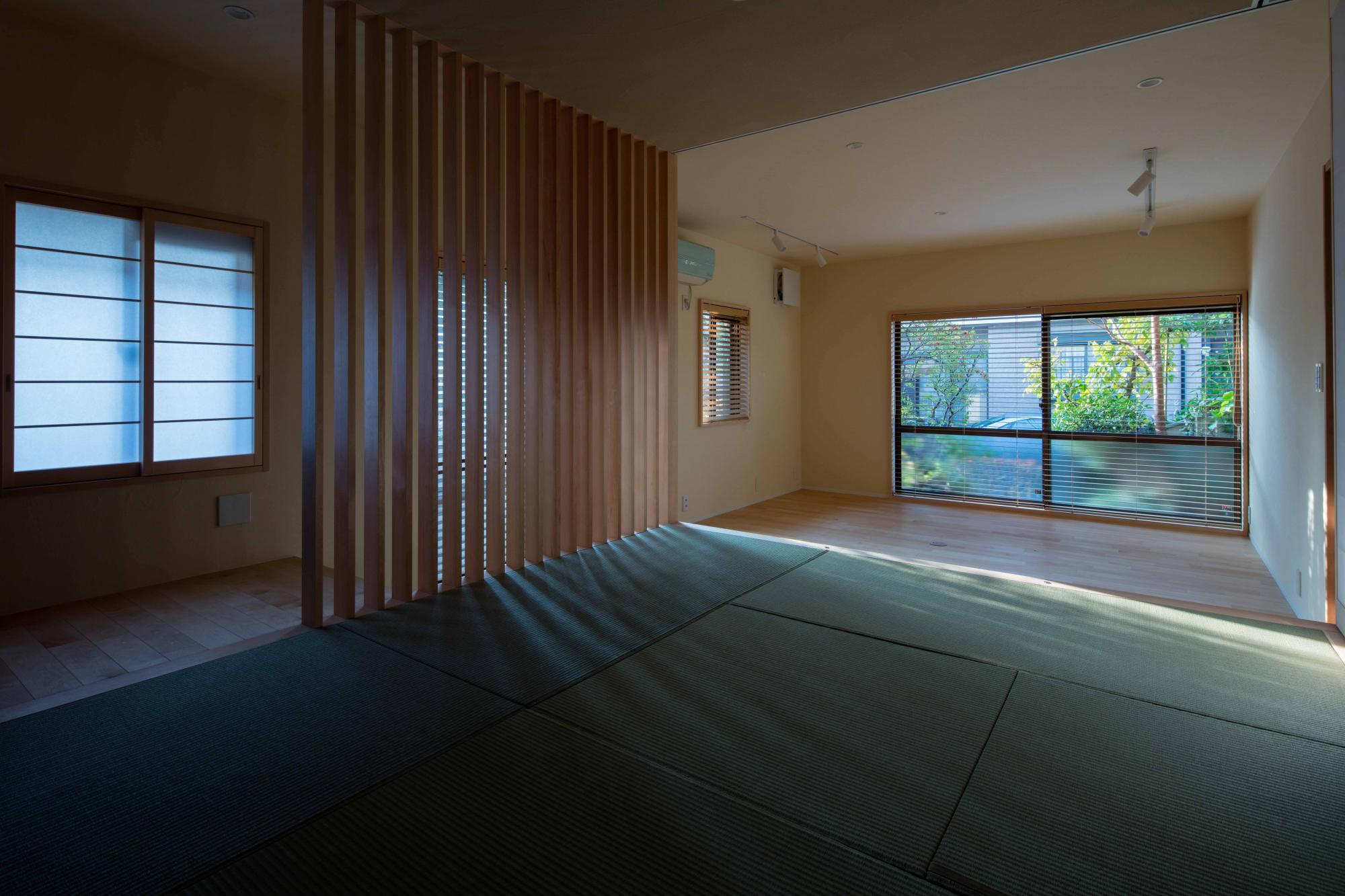 明るい日が差し込む和の空間のリノベーション事例