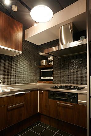 こだわりのヴィンテージ×モダンなキッチン間のリノベーション事例