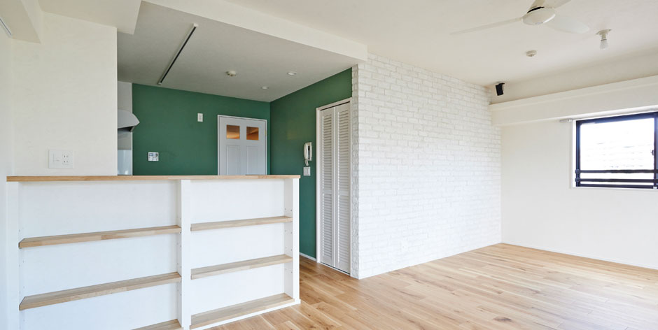 リゾートホテル風の収納扉にのリノベーション事例