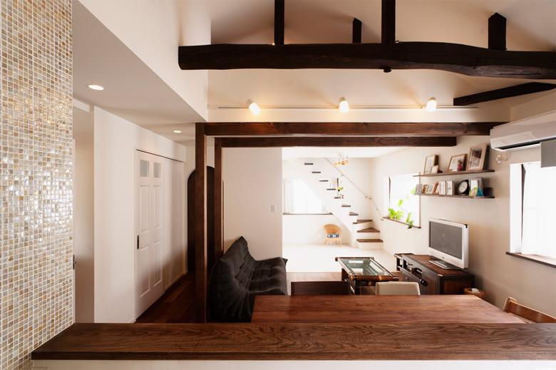 限られたスペースと感じさせない癒やしの空間のリノベーション事例