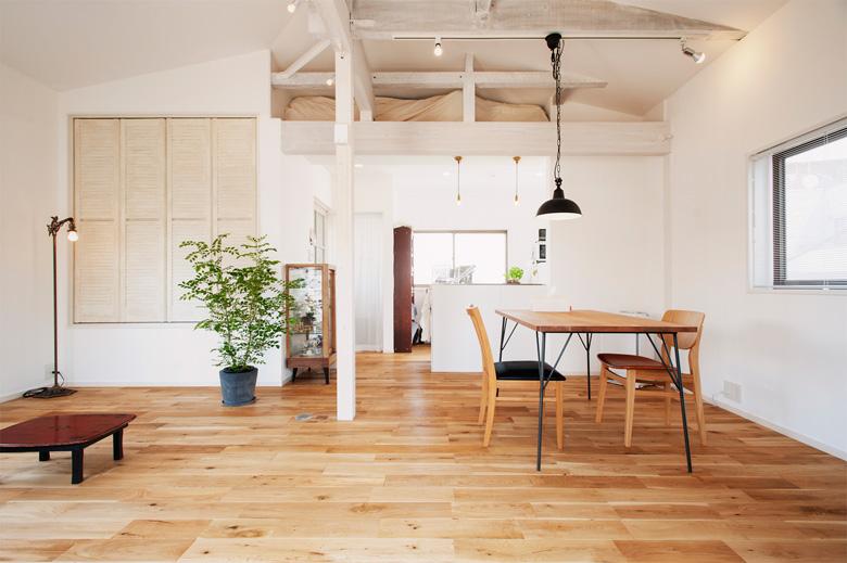 アンティークが似合う家のリノベーション事例