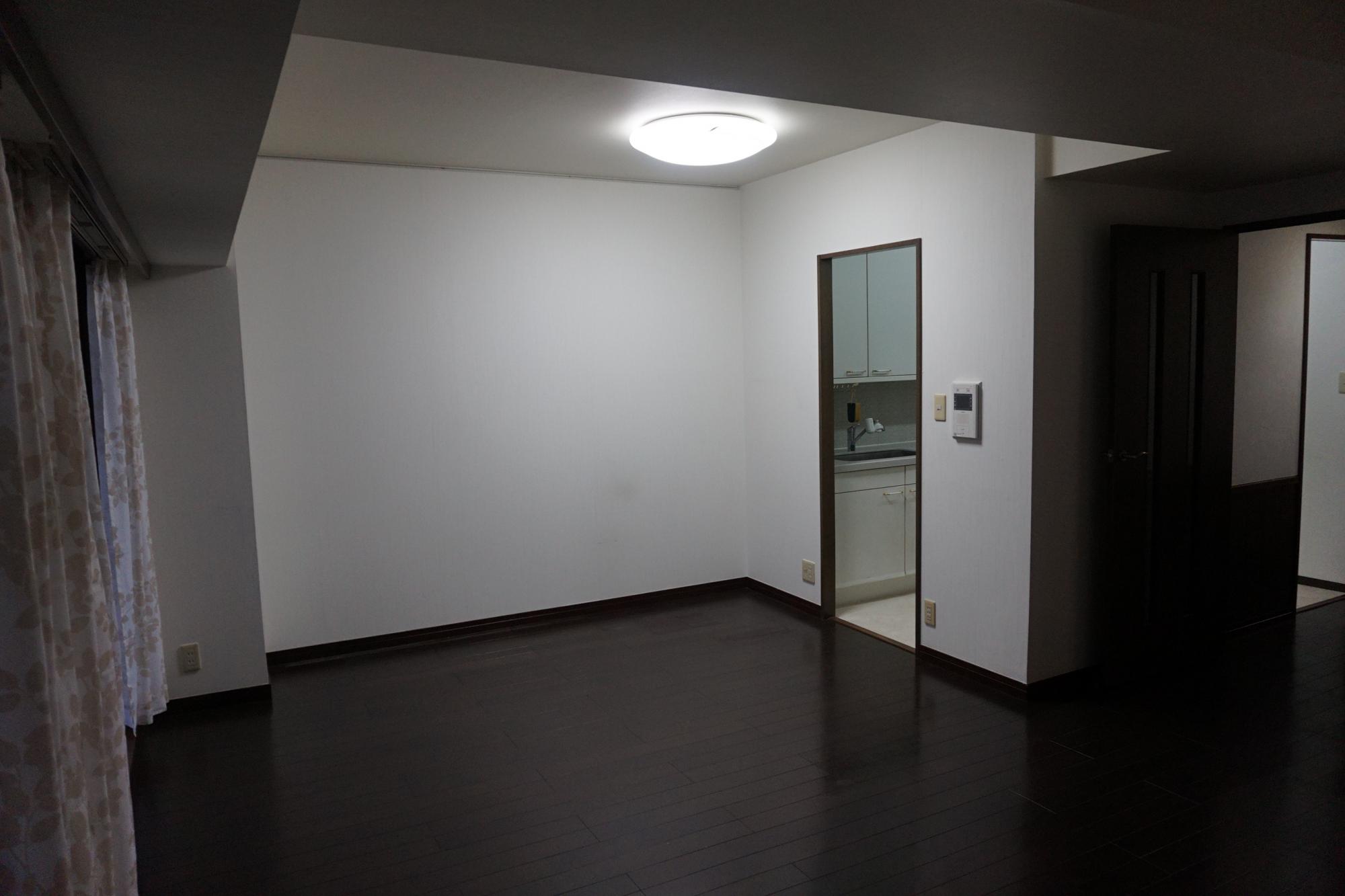 贅沢に木を使った上質な空間のリノベーション事例