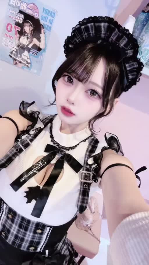 にこる