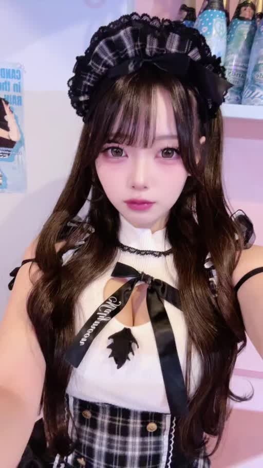 にこる