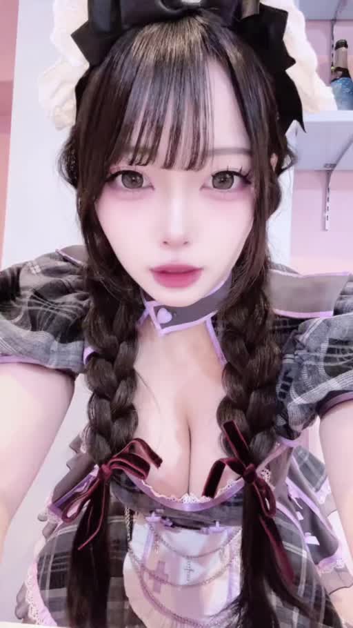 にこる