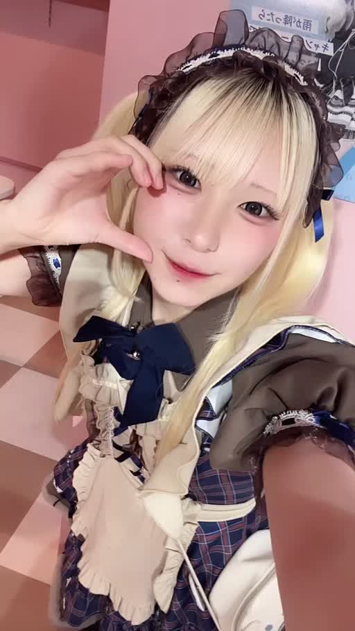 今日はメイクきゅるきゅるなのさ~た
