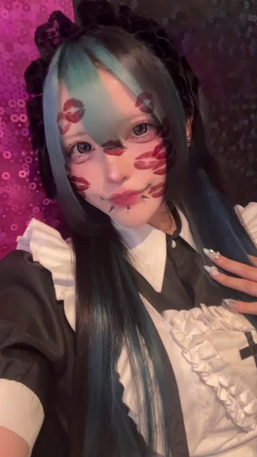 昨日からお給仕始めたねるですヾ(•̥ ω •̥)