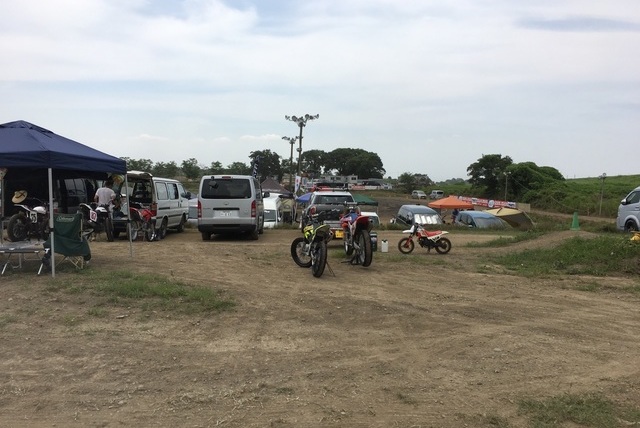 初めてのフラットトラックレース経験の写真1