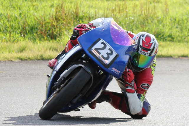 膝スリライダーの専門学校が10月23日(日)に開校!?の写真1