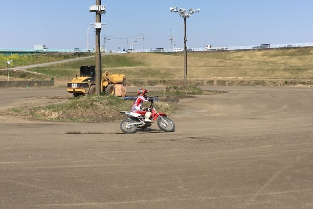 20歳から始めるダートトラック!FEVHOTSオープンプラクティスinオフロードヴィレッジの写真5