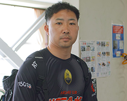 山岸佳太