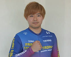 中川飛隆