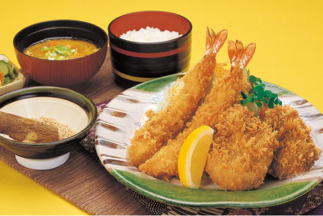 とんかつ太郎 新都心店 おきなわlikes 県民と旅行者のための沖縄お出かけ情報サイト