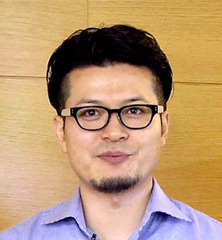 山林 賢一の写真