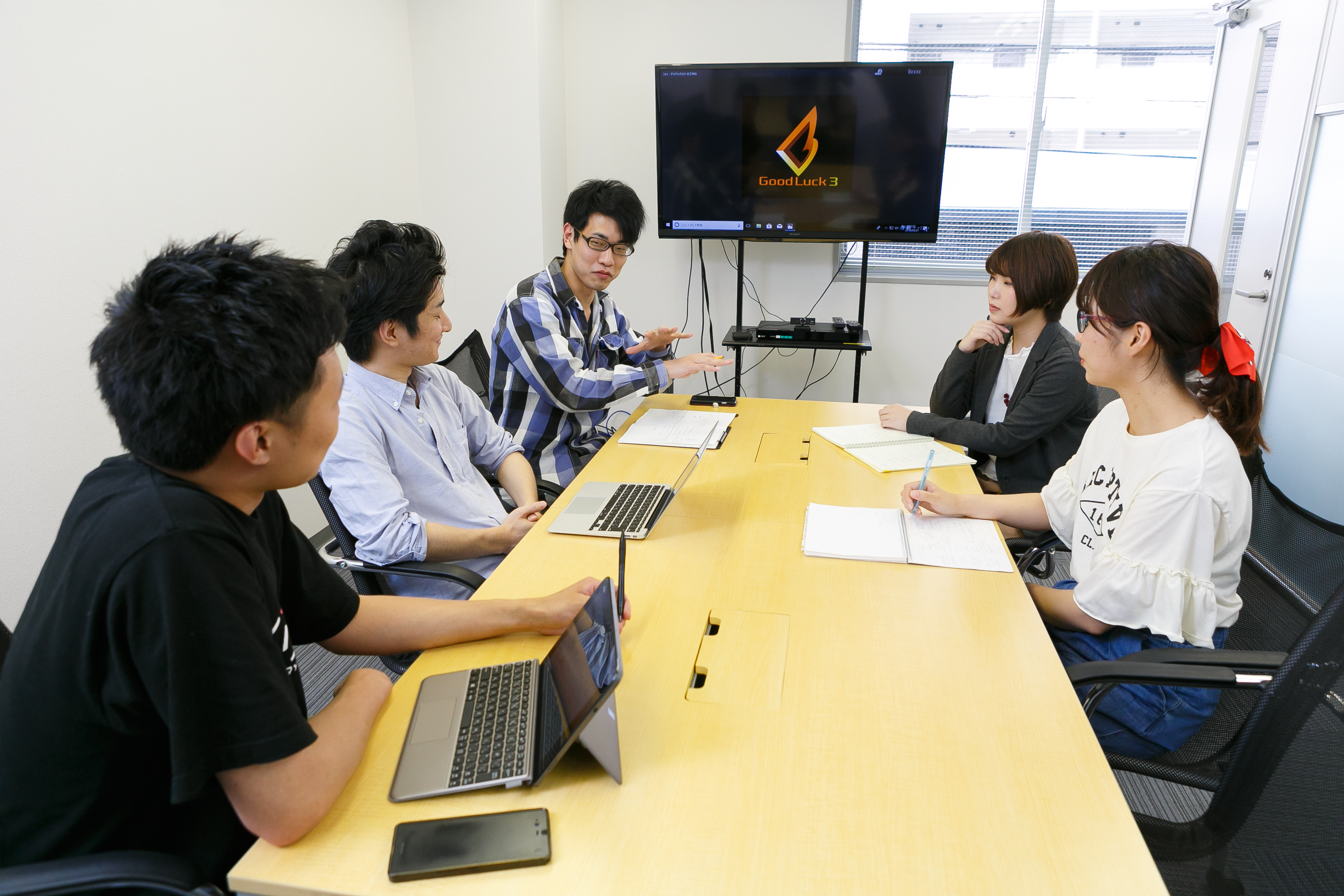 アートディレクター / 株式会社グッドラックスリー