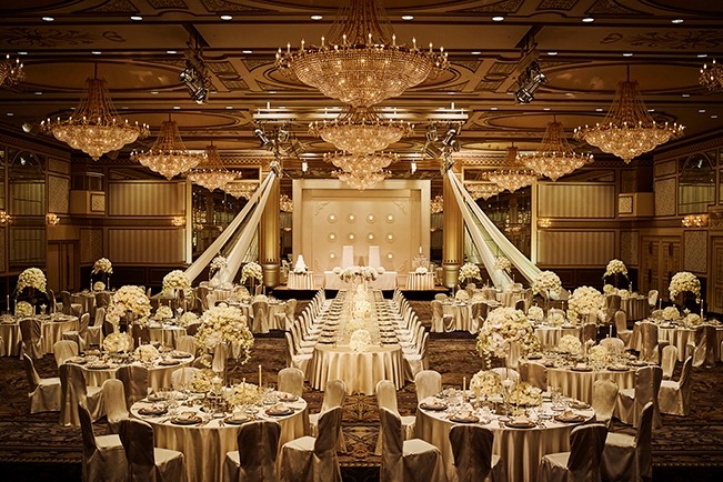 人数・スタイルにあわせて選べる挙式・披露宴会場