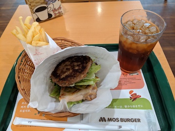 スパイシーにくにくにくバーガーセット