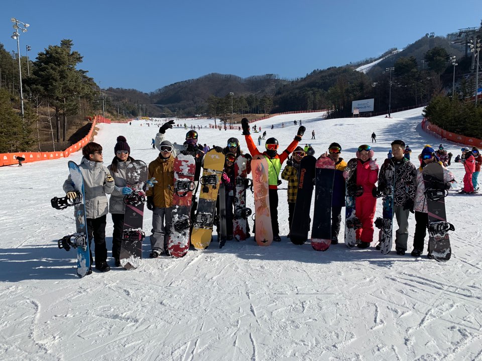 韓國橡樹谷單板滑雪