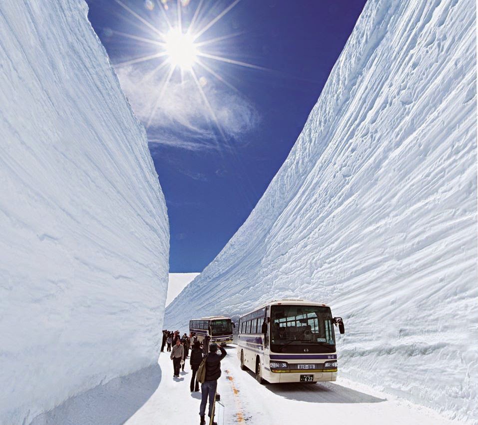 立山黑部雪壁絕景