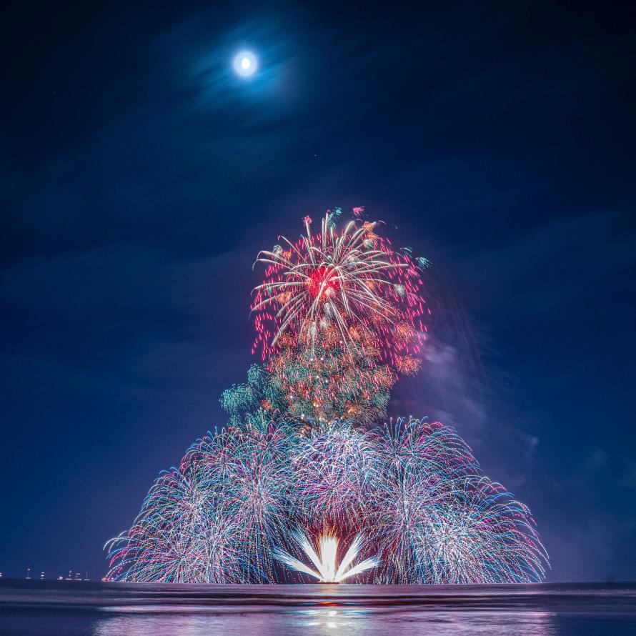 9/14（土）：花火写真レタッチ講座（PC版Lightroom, Photoshop）  Peatix