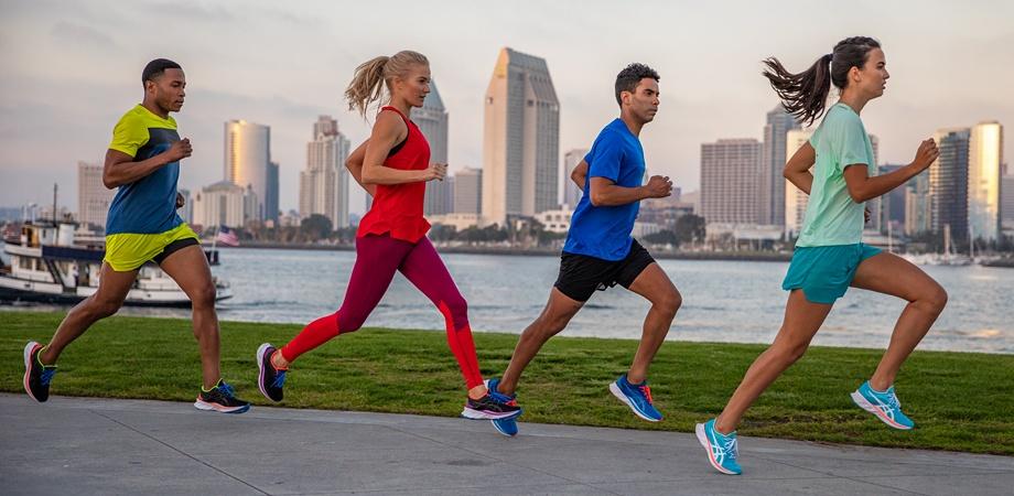 【アシックスランニングクラブ】カラダを知る：リラックスストレッチ