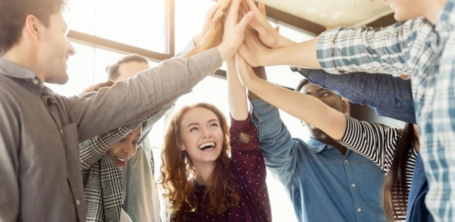 社員が自分で考え、動く組織に変わる５つの法則