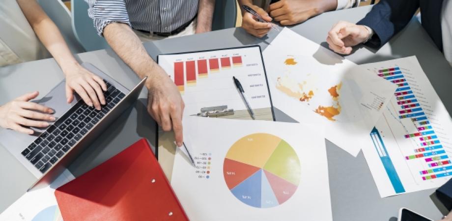 ある企業の成功と失敗から学ぶ「新規事業の作り方・広め方」