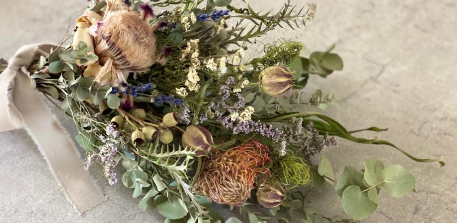 5月25日 火 東京 表参道 話題のドライフラワーアレンジメント ワイルドフラワーのスワッグ 作り 青山迎賓館にて Peatix