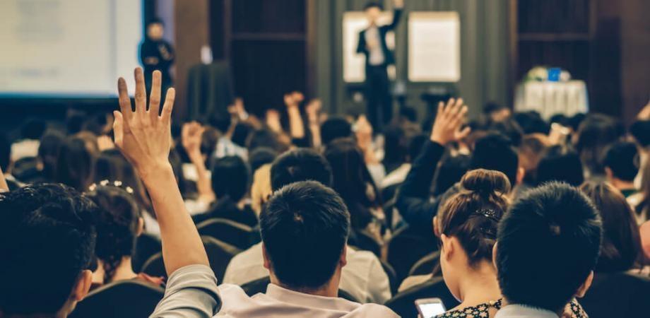 商談に繋がる 自社セミナーの作り方講座