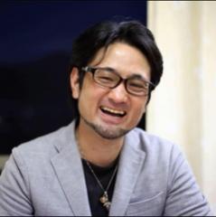 山下正照