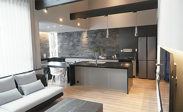 床にはLIXILのペットフロアを採用