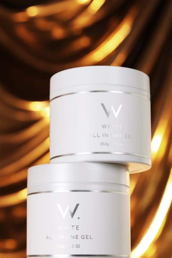 W. WHITE ALL IN ONE GEL