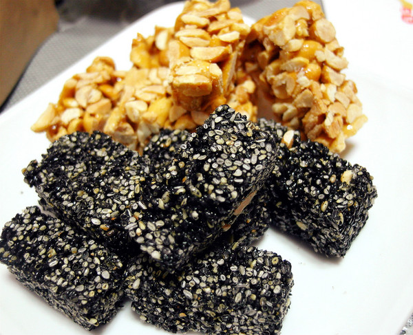 布田食品:艋岬萬華-布田花生糖&芝麻糖~台北伴手禮推薦