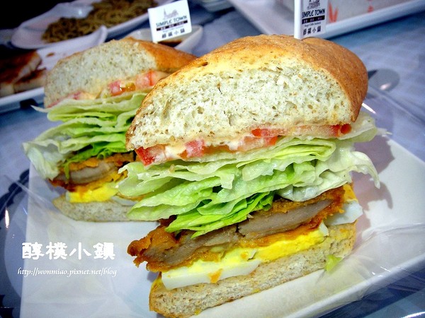 醇樸小鎮SIMPLE TOWN:【新北市三重/食記】早餐店的價位, 早午餐的品質 ✿✿ 三重早餐 / 醇樸小鎮SIMPLE TOWN ✿✿