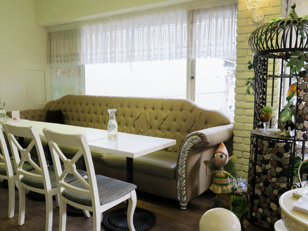 Oyami cafe:西門町逛街歇腳好去處~ 西門町下午茶咖啡、鬆餅、義大利麵。Oyami Cafe (完整菜單)