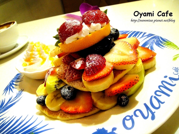 Oyami cafe:【台北市萬華區/食記】 西門町下午茶咖啡 / 鬆餅 / 義大利麵 ✿✿ Oyami Café ✿✿