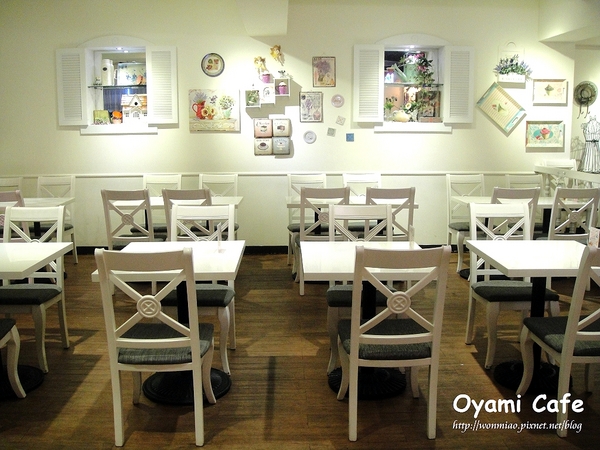 Oyami cafe:【台北市萬華區/食記】 西門町下午茶咖啡 / 鬆餅 / 義大利麵 ✿✿ Oyami Café ✿✿