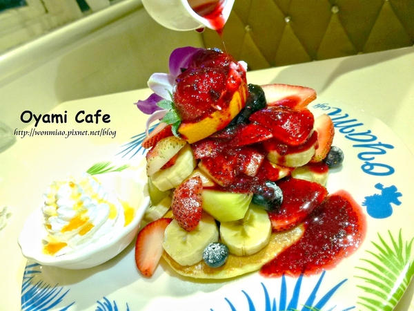 Oyami cafe:【台北市萬華區/食記】 西門町下午茶咖啡 / 鬆餅 / 義大利麵 ✿✿ Oyami Café ✿✿