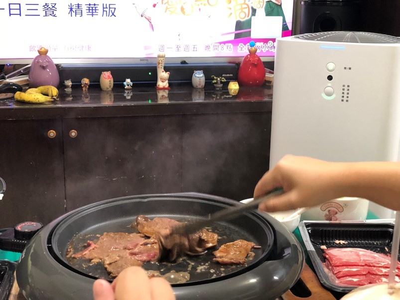 【開箱】Frigidaire富及第空氣清淨機，智慧偵測寜靜享受好空氣！抗空汙窄身極簡風空氣...