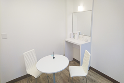 キレイモ 烏丸駅前店