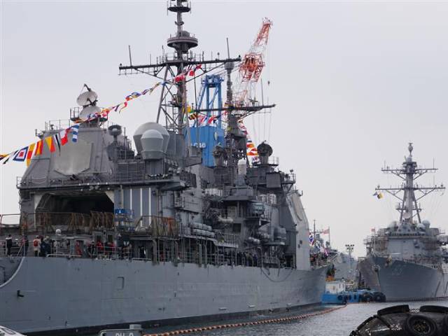 日米親善よこすかスプリングフェスタ2025入場&YOKOSUKA軍港めぐりバス
