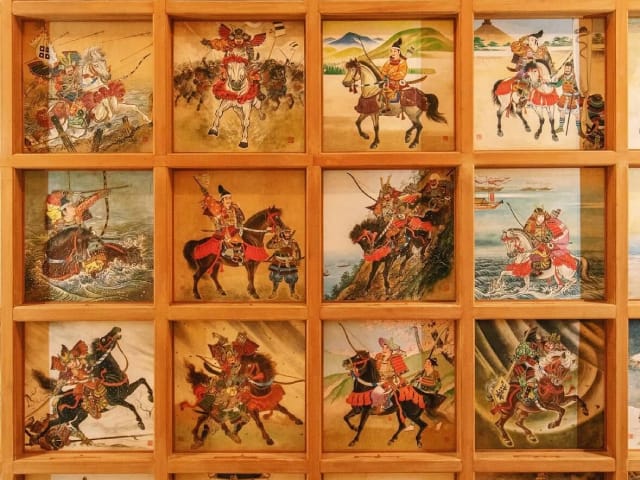 [ネット予約割] 矢先稲荷神社「日本馬乗史」天井画見学と馬にゆかりのある寺社巡りバスツアー ～品川プリンスホテル 味街道五十三次にてお食事付～