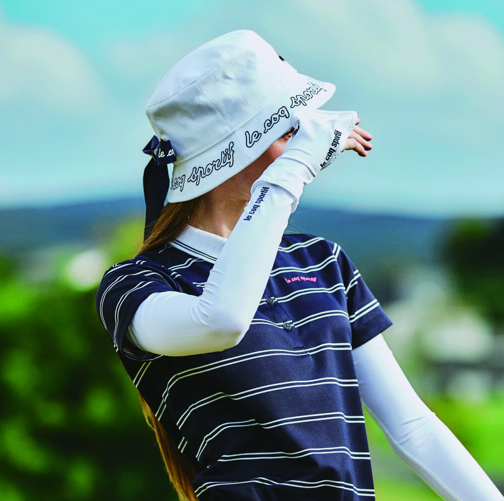 ゴルフコーデレディース　春夏ゴルフ小物