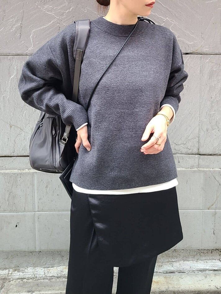 チャコールグレープルオーバー