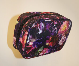 ノベルティ ポーチ