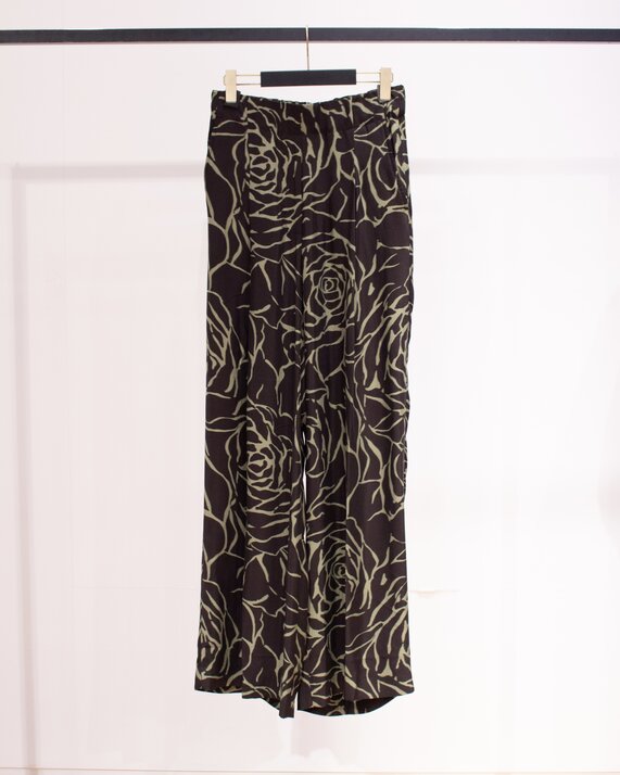 画像のaltを設定してください