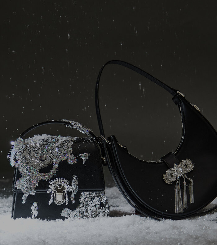 magical powder mini bagとribbon bijou half moon bag