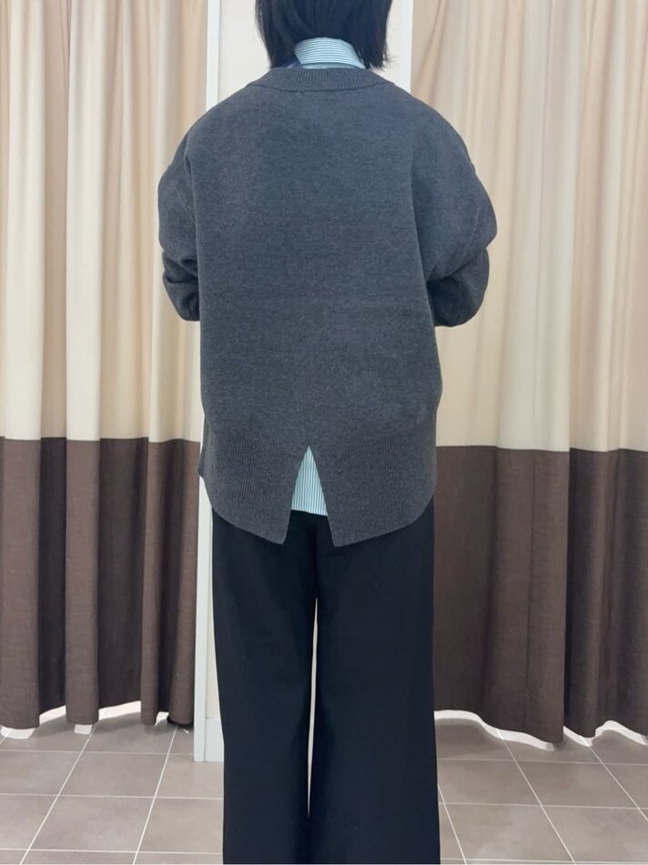 チャコールプルオーバー